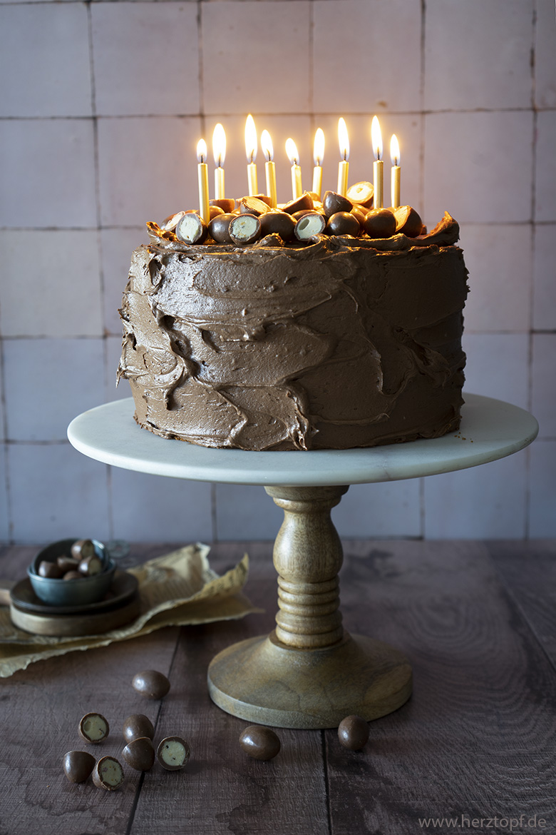 Schokoladen-Marmor-Torte oder ein verspätetes Geburtstags-Törtchen