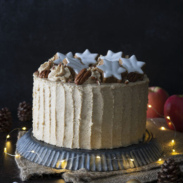 Apfel Pekannuss Törtchen mit Zimt-Buttercreme