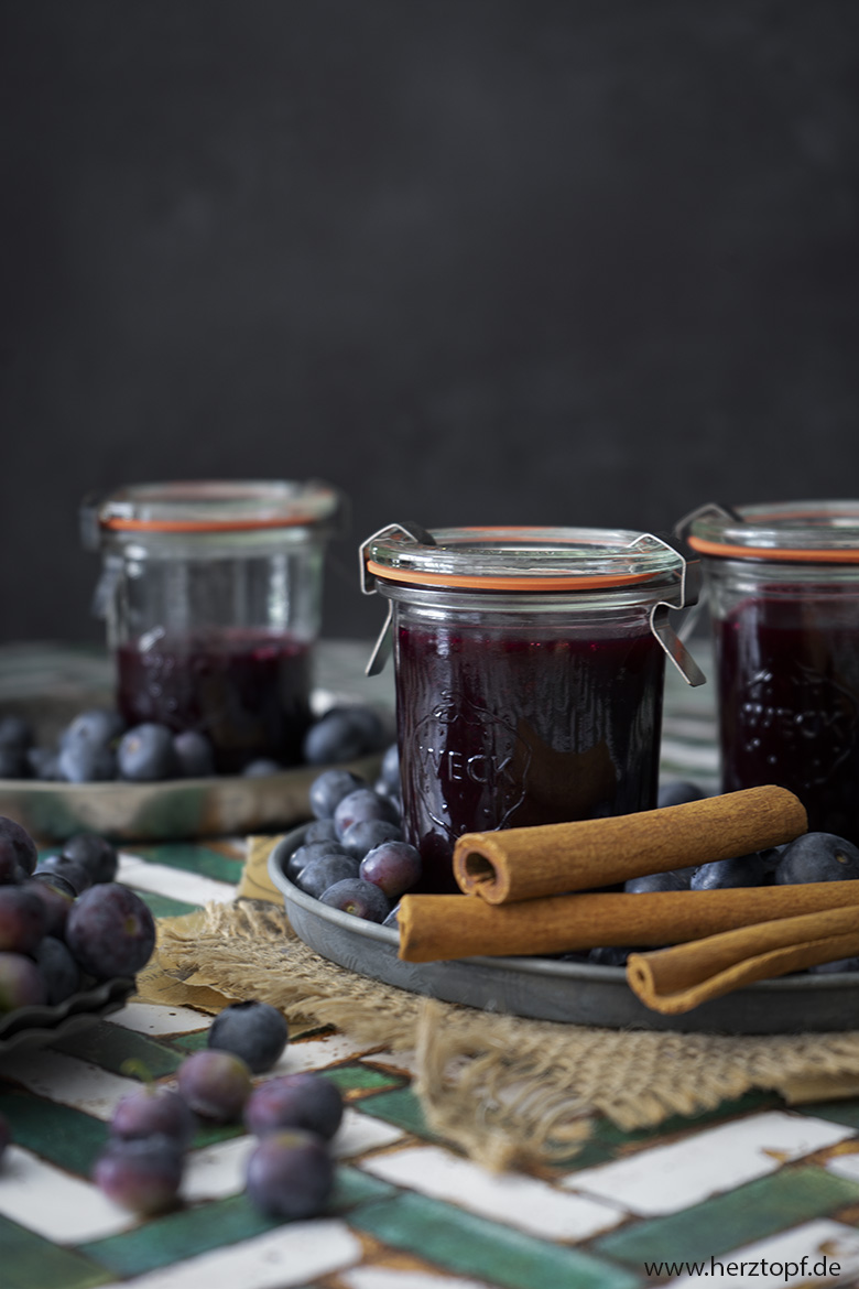 Blaubeer-Orangen Marmelade mit einem Hauch Zimt