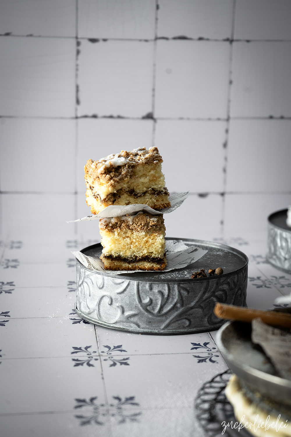 Dirty Chai Coffee Crumble Cake