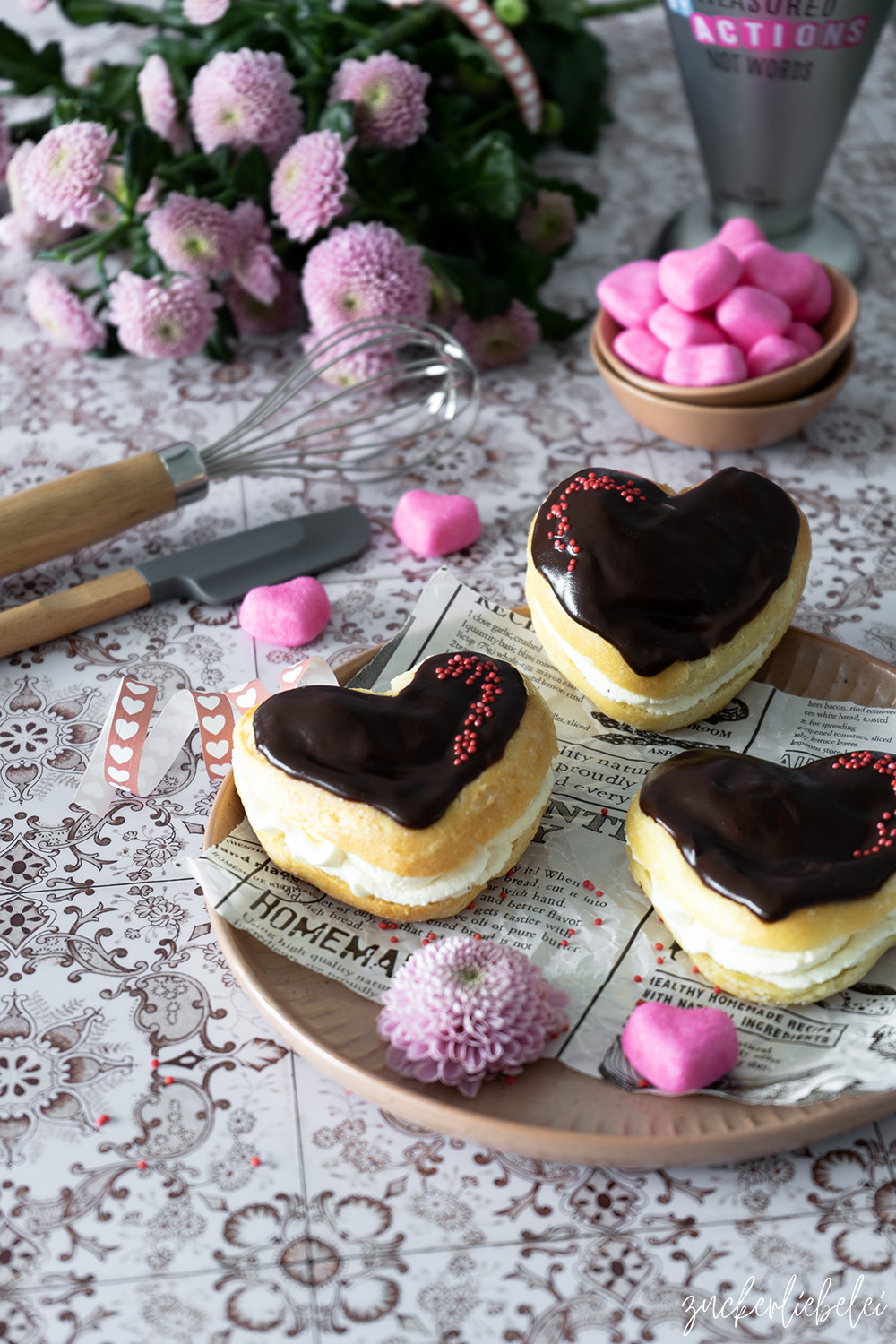 Éclairs Herzchen zum Valentinstag 