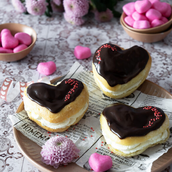 Éclairs Herzchen zum Valentinstag