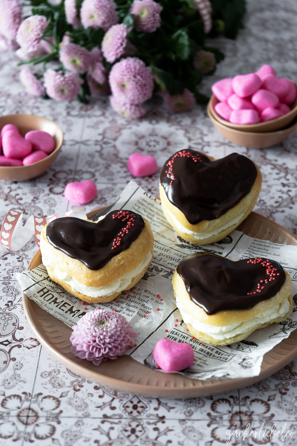 Éclairs Herzchen zum Valentinstag 