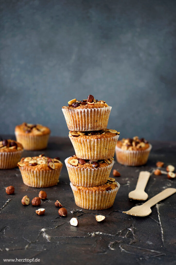 Haselnuss-Polenta-Muffins - zuckerliebelei