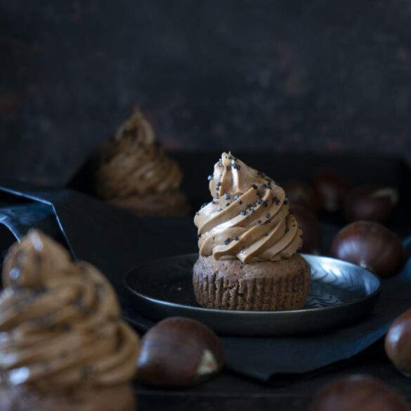 Maronen Cupcakes mit Schokoladen-Frischkäse-Topping | zuckerliebelei