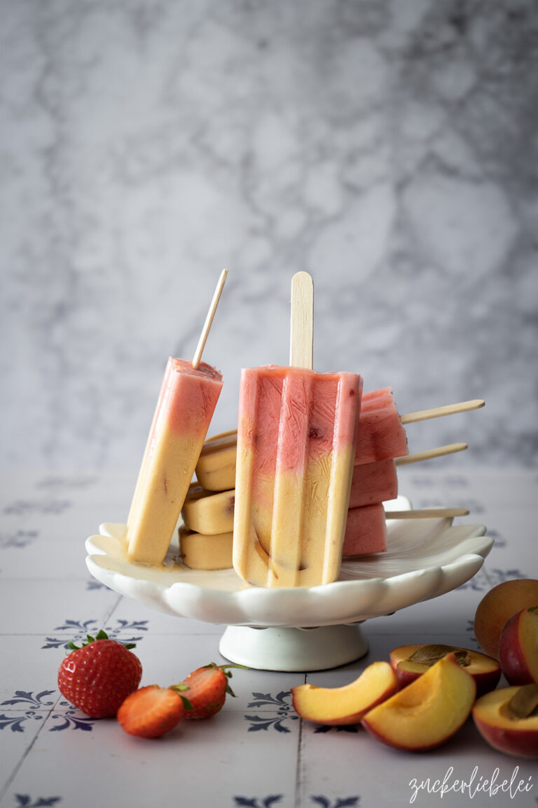 Nektarinen Erdbeer Smoothie Eis am Stiel | zuckerliebelei