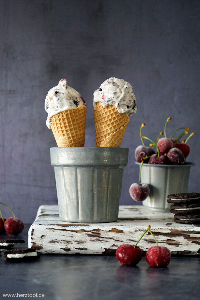 Oreo Eis mit Kirschen (Werbung unbeauftragt)