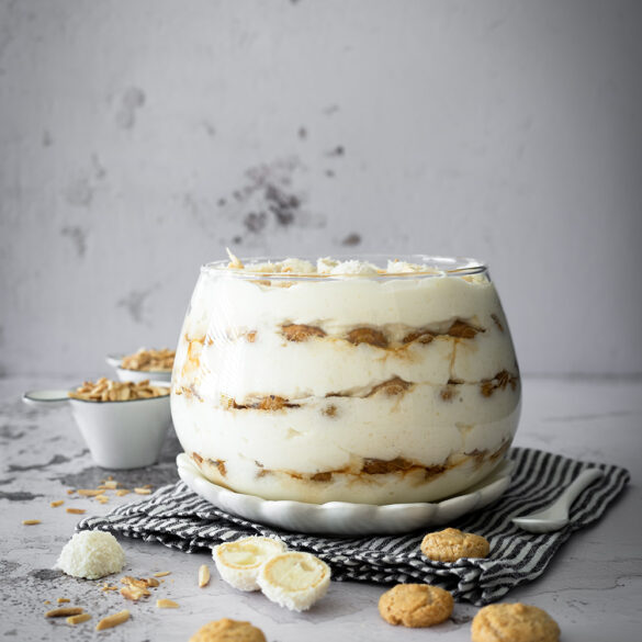 Raffaello Tiramisu Trifle