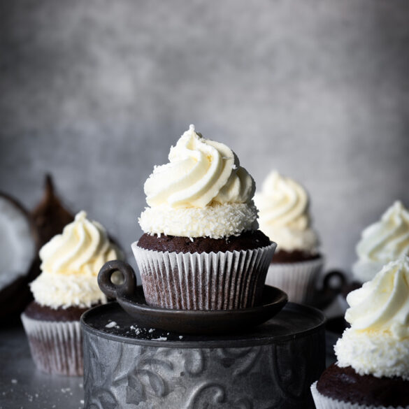 Schokoladen Cupcakes mit Kokoscreme