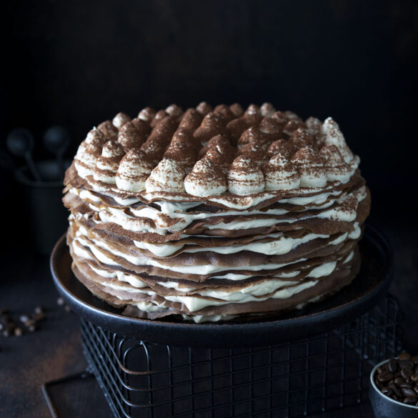 Tiramisu Crêpes Torte