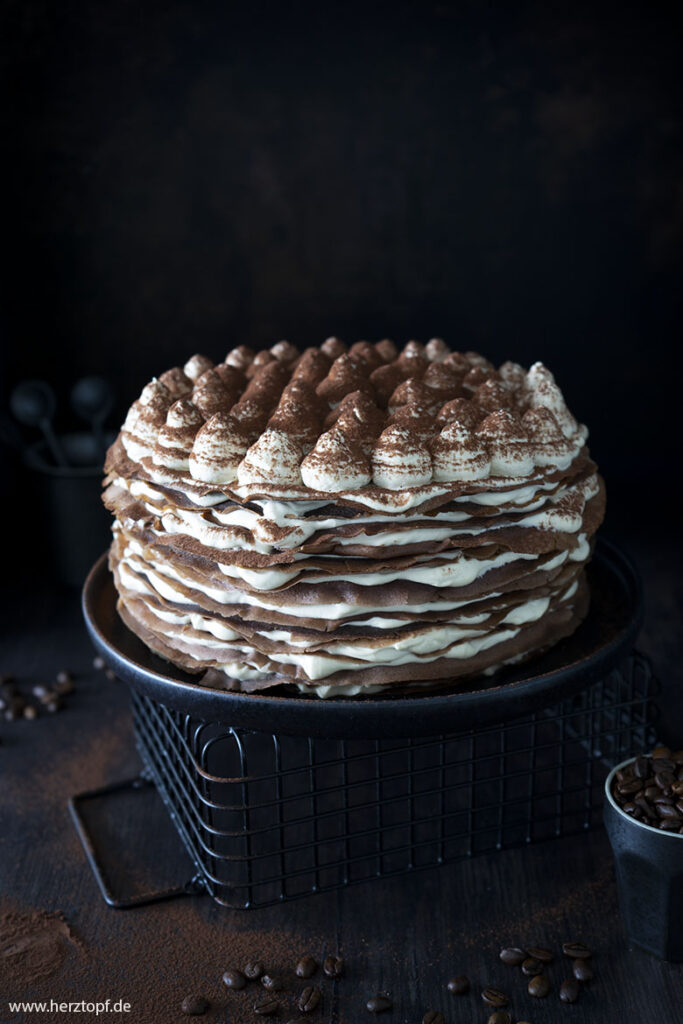 Tiramisu Crêpes Torte