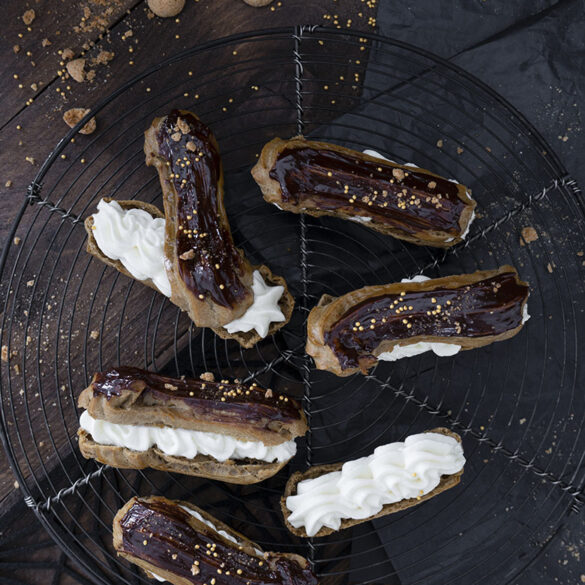 Tiramisu Éclairs