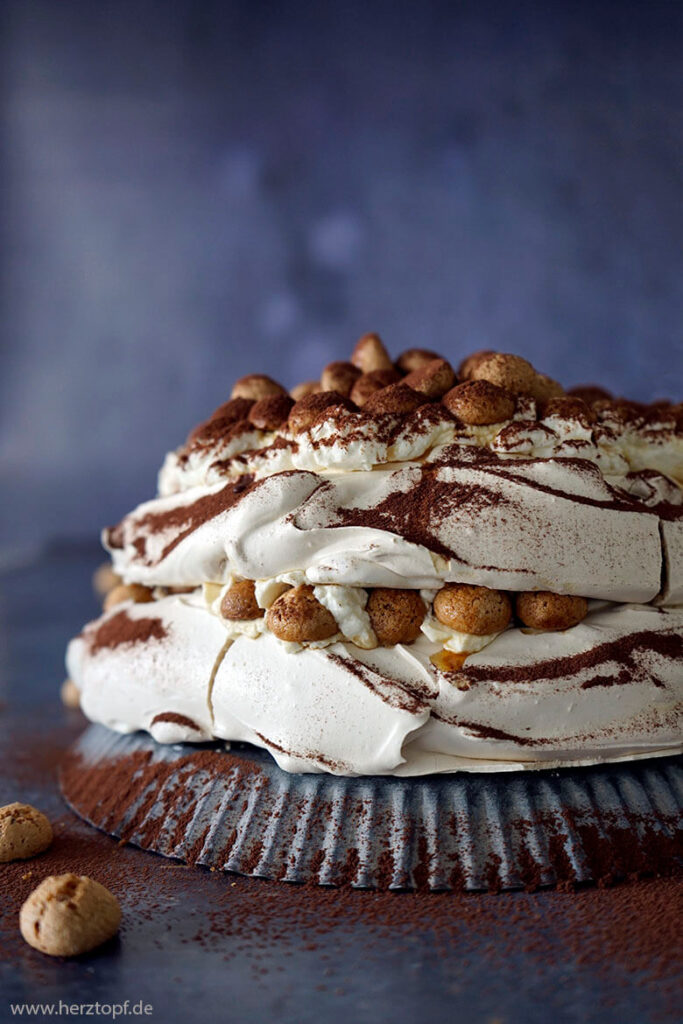 Tiramisu Pavlova (Werbung unbeauftragt)