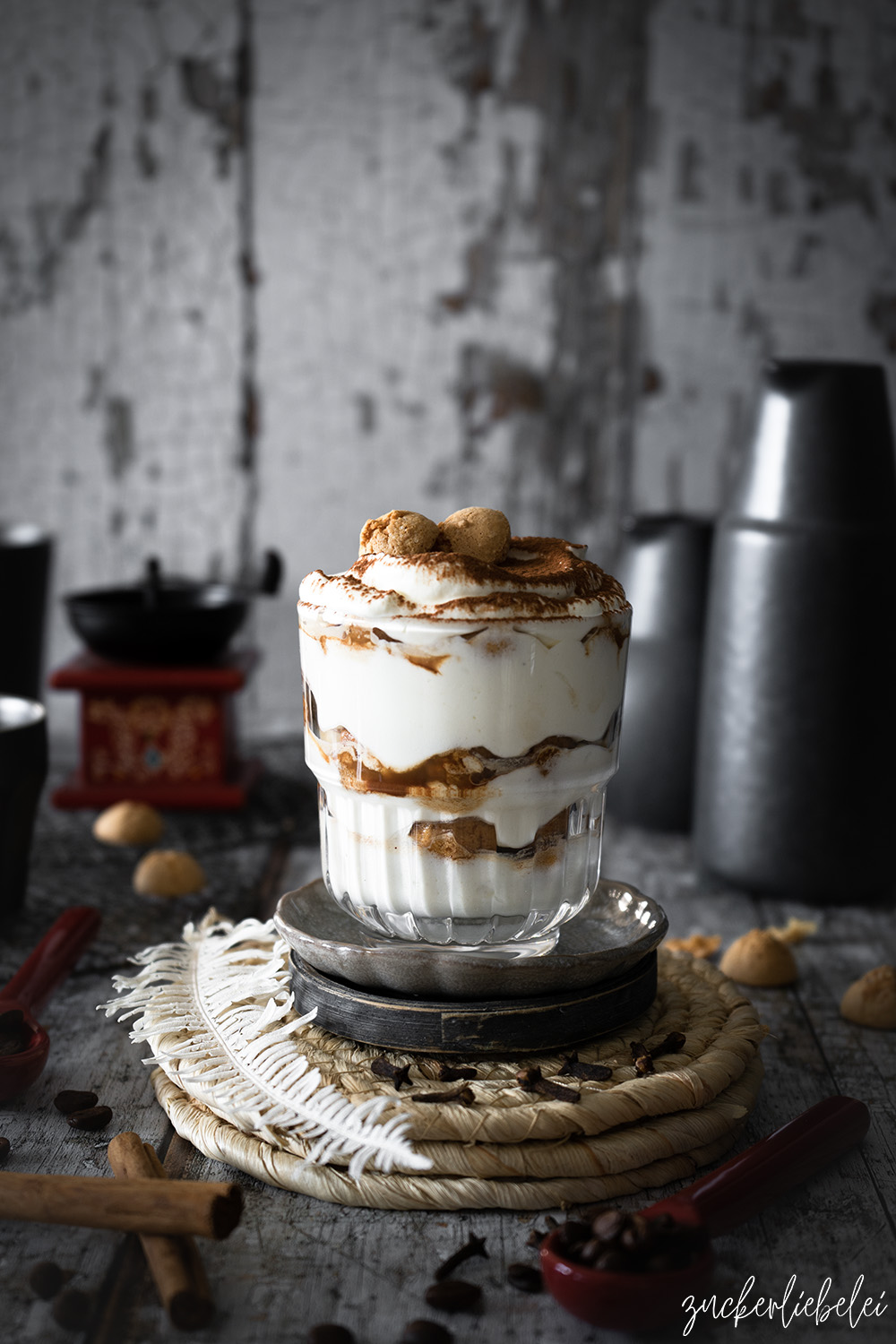 Vanille Chai Latte Tiramisu im Glas