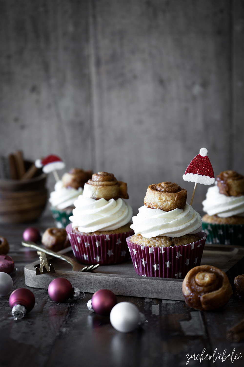 Zimtschnecken Cupcakes mit Mini Schneckchen | Cinnamon Roll Cupcakes