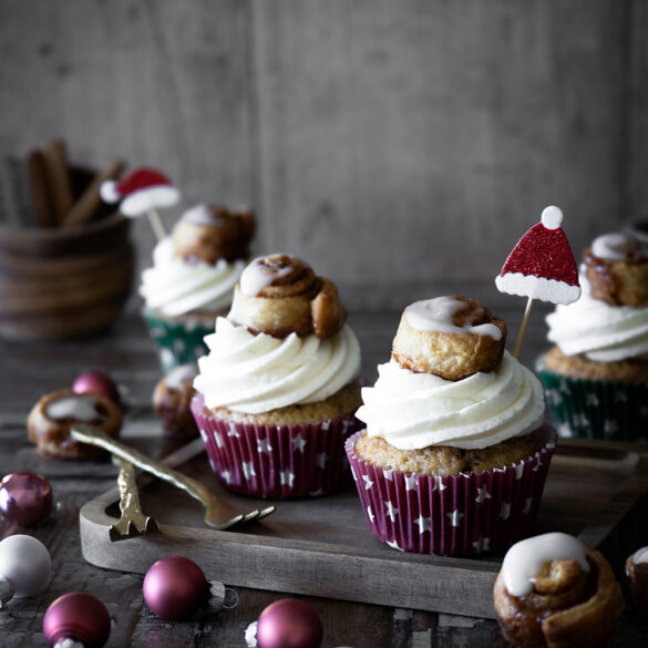 Zimtschnecken Cupcakes mit Mini Schneckchen | Cinnamon Roll Cupcakes
