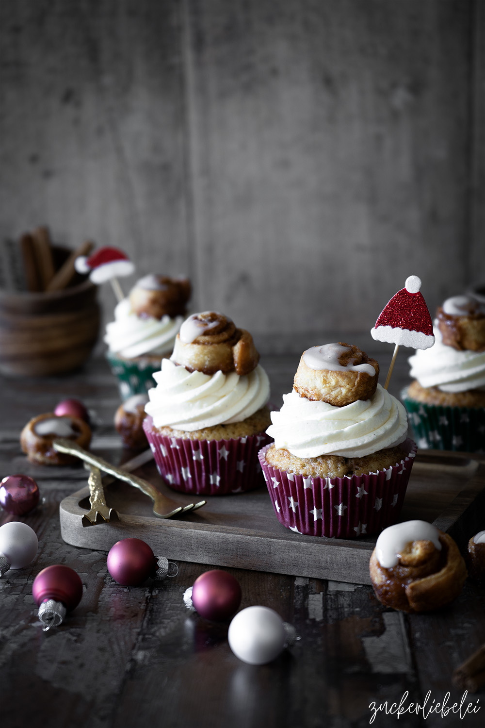 Zimtschnecken Cupcakes mit Mini Schneckchen | Cinnamon Roll Cupcakes